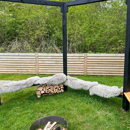 Summer House Near And Nature Feriehus